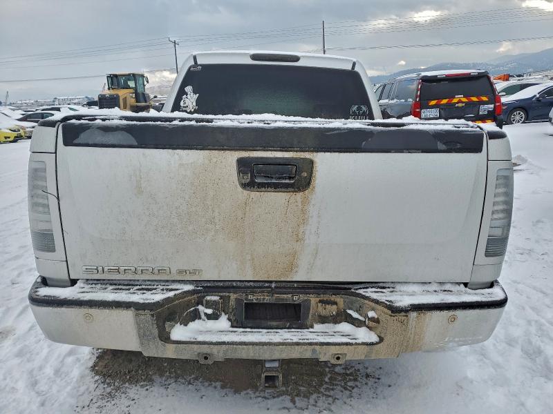 Photo 6 from auction – 2011 GMC SIERRA K15 with VIN 3GTU2WE2XBG223895