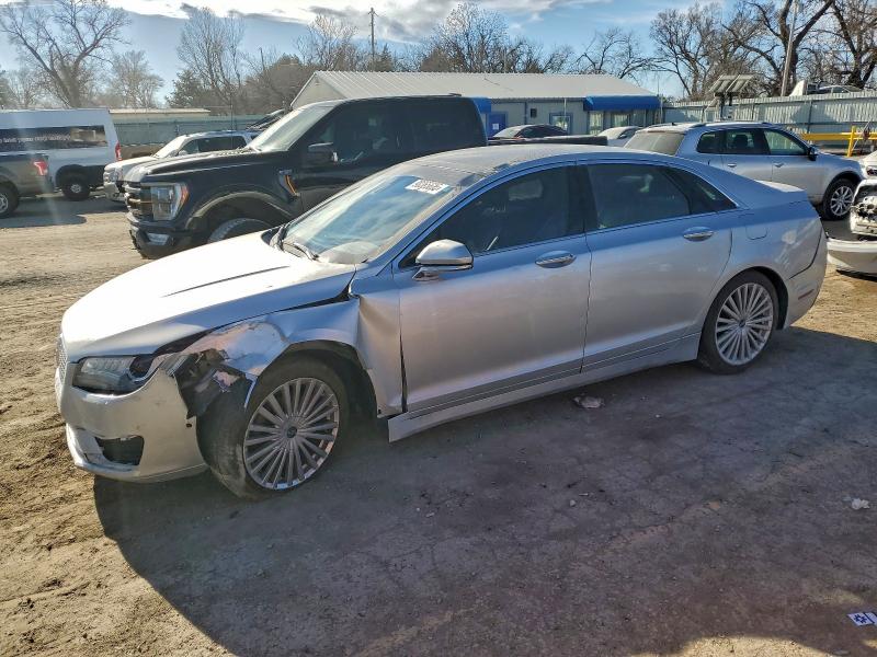 Photo 1 from auction – 2017 LINCOLN MKZ RESERV with VIN 3LN6L5E97HR610717