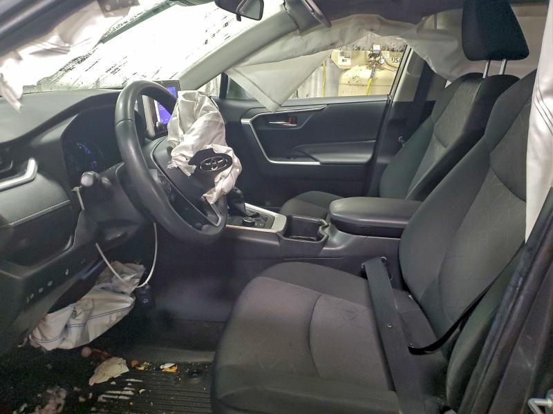 Photo 7 from auction – 2023 TOYOTA RAV4 XLE with VIN JTMRWRFVXPD575027