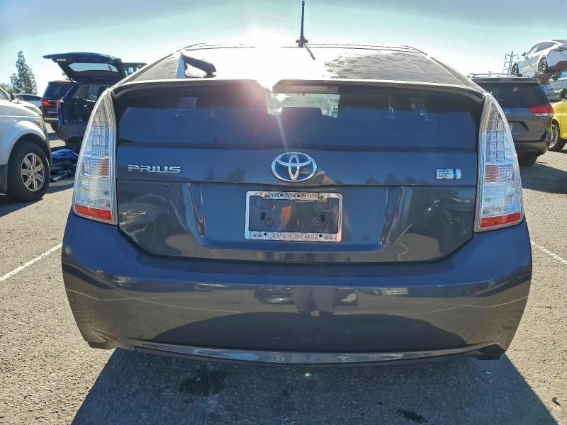 Photo 6 from auction – 2011 TOYOTA PRIUS with VIN JTDKN3DU8B1422359