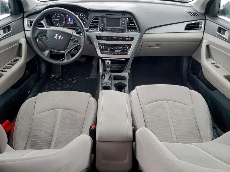 Photo 8 from auction – 2015 HYUNDAI SONATA SE with VIN 5NPE24AF4FH216083