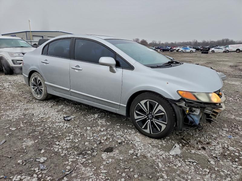 Photo 4 from auction – 2007 HONDA CIVIC EX with VIN 1HGFA16847L069536