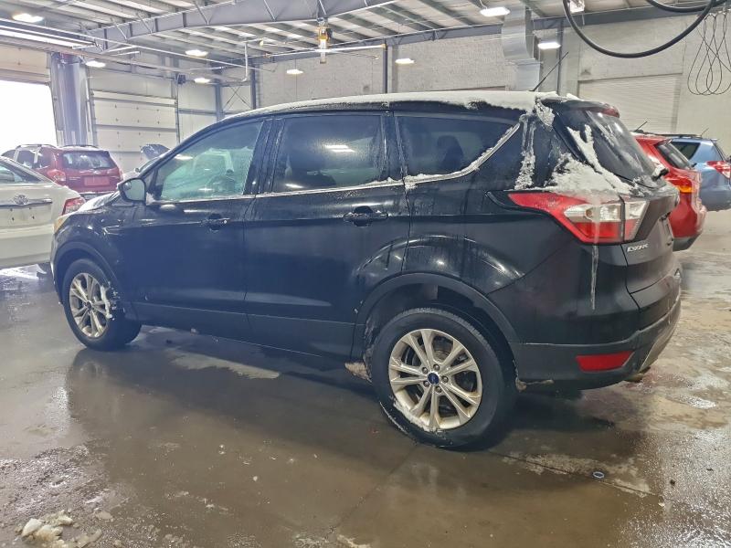 Photo 2 from auction – 2017 FORD ESCAPE SE with VIN 1FMCU0GD8HUF08145