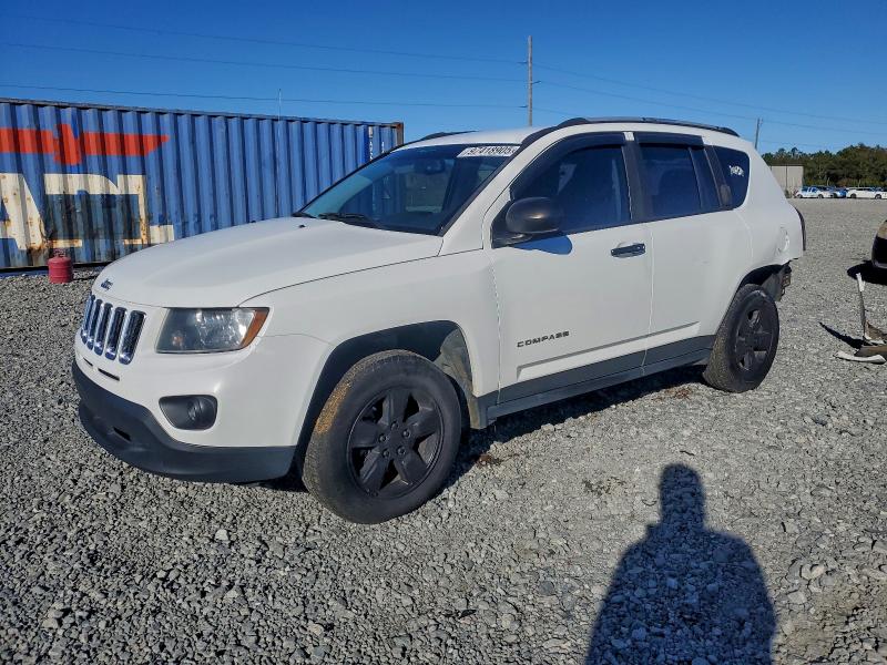JEEP COMPASS 2016 with VIN 1C4NJCBB2GD765099 - Photo from auction