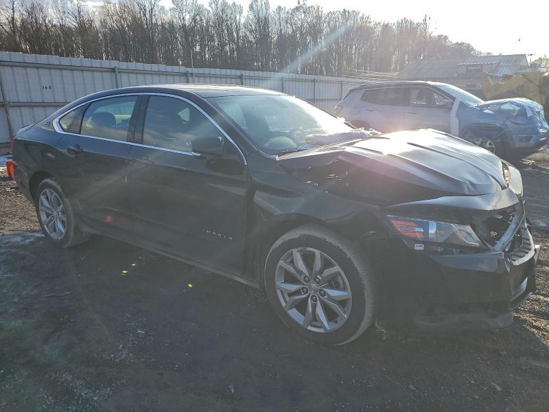 Photo 4 from auction – 2017 CHEVROLET IMPALA LT with VIN 2G1105S33H9195577