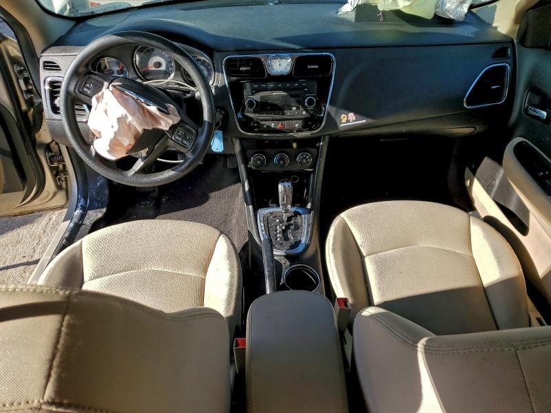 Photo 8 from auction – 2013 CHRYSLER 200 LX with VIN 1C3CCBAG8DN737505