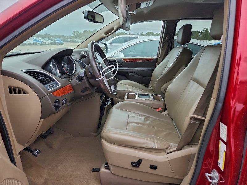Photo 7 from auction – 2015 CHRYSLER TOWN & COU with VIN 2C4RC1BG0FR561036