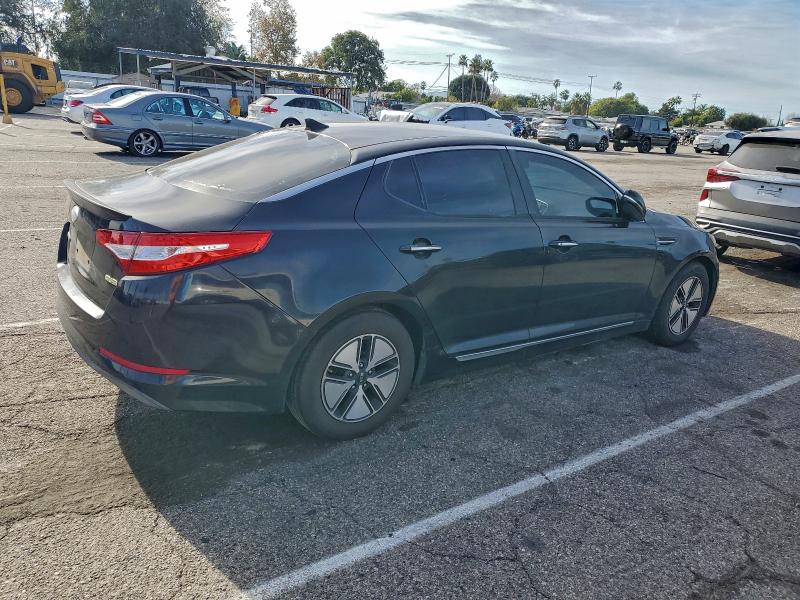 Photo 3 from auction – 2012 KIA OPTIMA HYB with VIN KNAGM4AD6C5032466