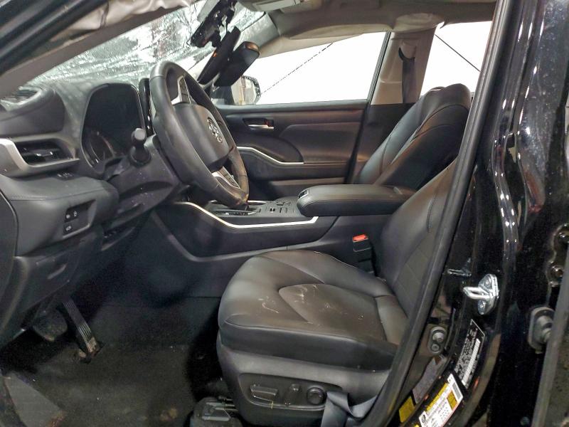 Photo 7 from auction – 2025 TOYOTA HIGHLANDER with VIN 5TDKDRBH5SS586148
