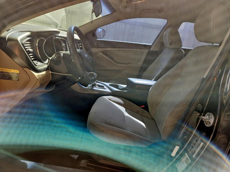 Foto 7 de la subasta – 2013 KIA OPTIMA con VIN 5XXGM4A71DG159927