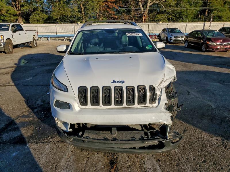 Photo 5 from auction – 2018 JEEP CHEROKEE L with VIN 1C4PJLLBXJD590678