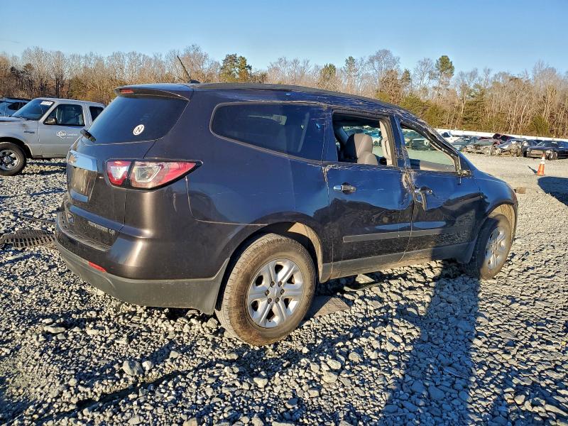 Photo 3 from auction – 2015 CHEVROLET TRAVERSE L with VIN 1GNKRFED5FJ313973