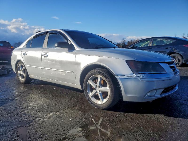 Photo 4 from auction – 2010 HYUNDAI SONATA SE with VIN 5NPEU4AF8AH644953