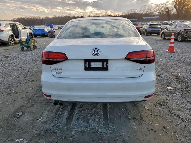 Photo 6 from auction – 2017 VOLKSWAGEN JETTA S with VIN 3VW167AJ2HM308702