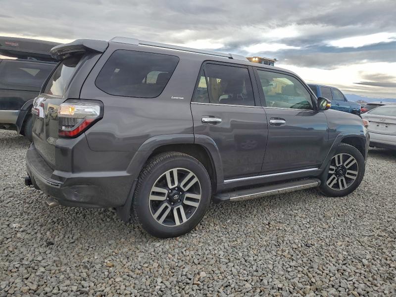 Photo 3 from auction – 2015 TOYOTA 4RUNNER SR with VIN JTEBU5JR7F5234943