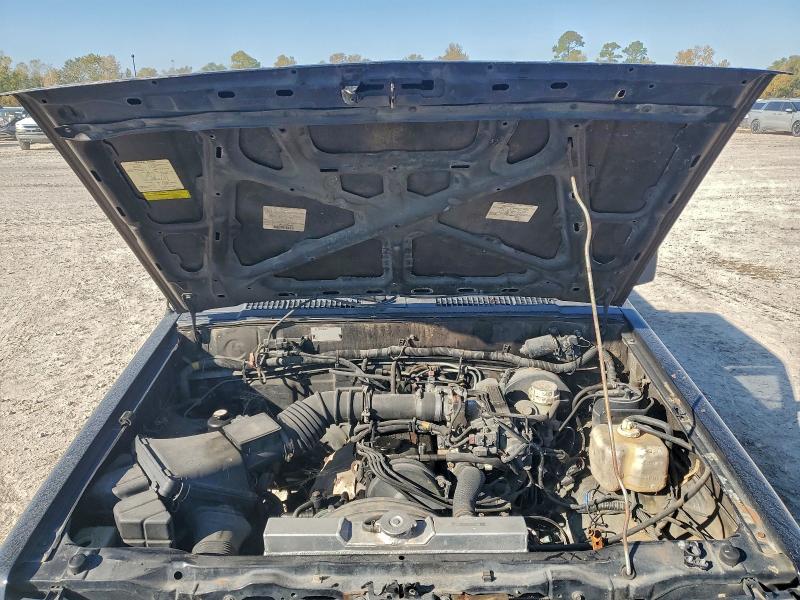 Photo 11 from auction – 1994 MITSUBISHI MIGHTY MAX with VIN JA7LS23G5RP004820