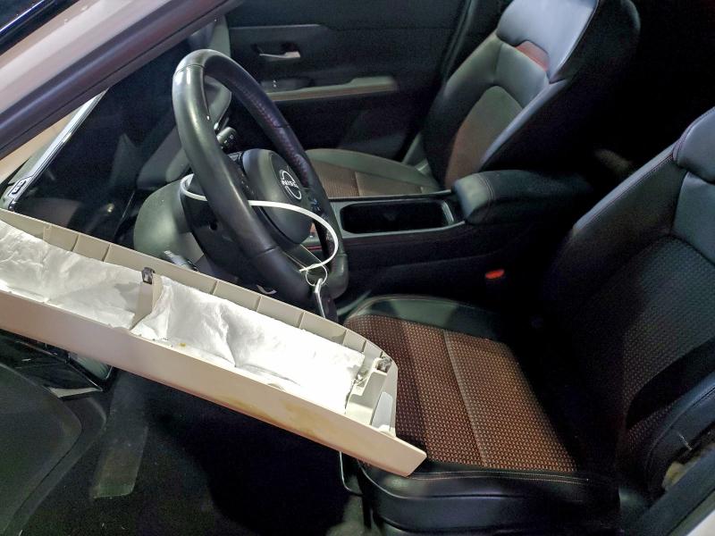 Photo 7 from auction – 2025 NISSAN KICKS SR with VIN 3N8AP6DB1SL355963