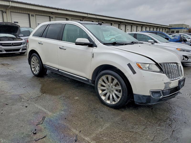 Photo 4 from auction – 2013 LINCOLN MKX with VIN 2LMDJ8JK3DBL48361