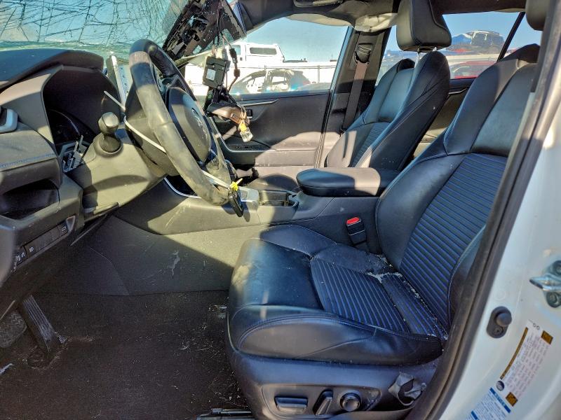 Photo 7 from auction – 2019 TOYOTA RAV4 XSE with VIN JTMEWRFV4KD509113