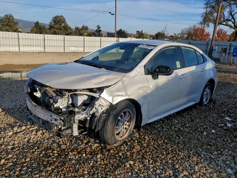 TOYOTA COROLLA 2022 with VIN JTDEAMDE7NJ040903 - Photo from auction