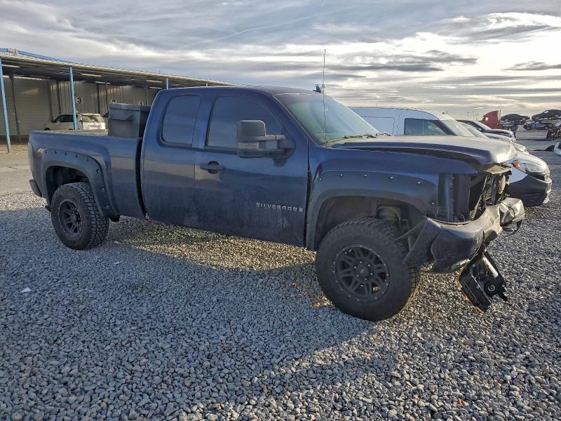 Photo 4 from auction – 2009 CHEVROLET SILVERADO with VIN 1GCEK29J79Z107949