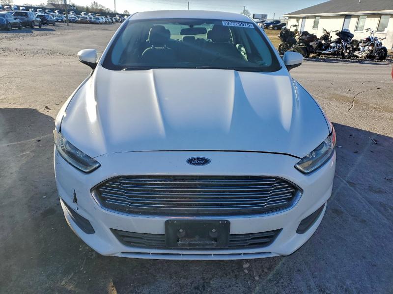 Photo 5 from auction – 2014 FORD FUSION S with VIN 1FA6P0G79E5376138