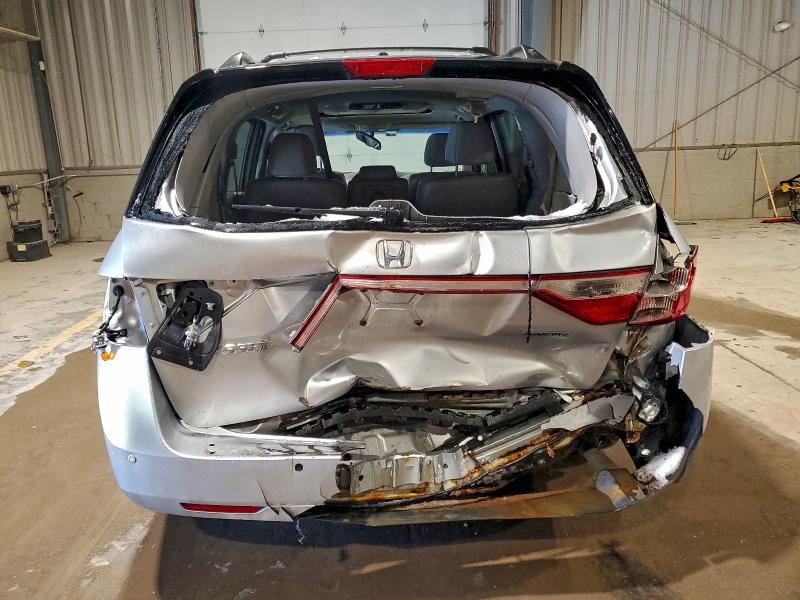 Photo 6 from auction – 2011 HONDA ODYSSEY TO with VIN 5FNRL5H95BB013197