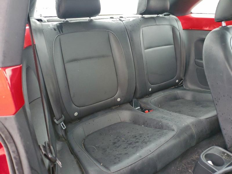 Photo 10 from auction – 2012 VOLKSWAGEN BEETLE with VIN 3VWJP7AT7CM601602