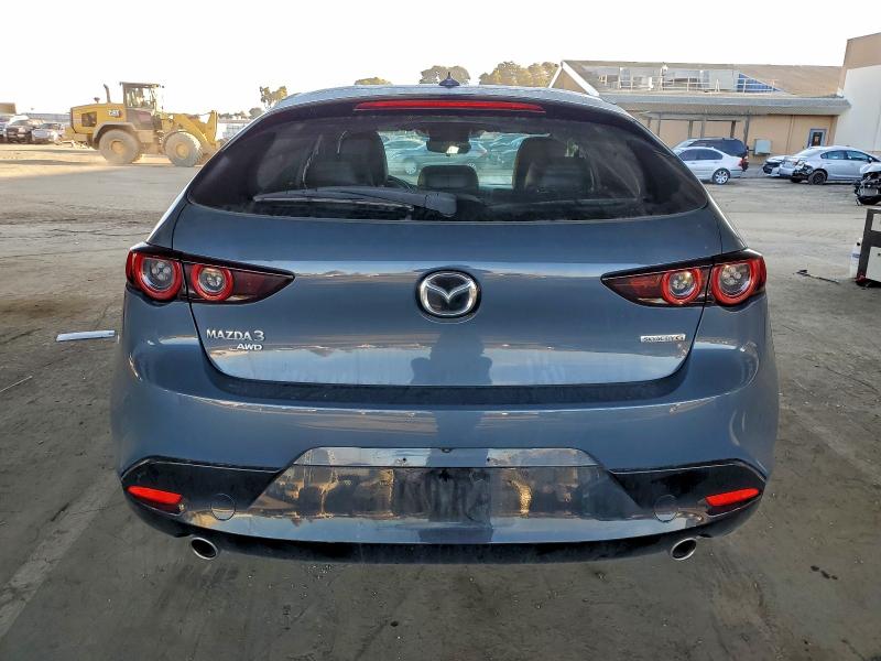 Photo 6 from auction – 2020 MAZDA 3 PREMIUM with VIN JM1BPBNM1L1174072
