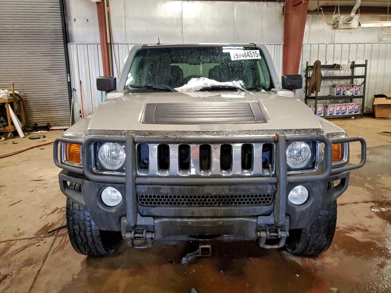 Photo 5 from auction – 2007 HUMMER H3 with VIN 5GTDN13E878179473