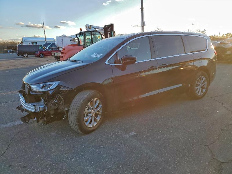 CHRYSLER PACIFICA L 2026 مع رقم تعريف المركبة 2C4RC1GG8TR192821 - صورة من المزاد