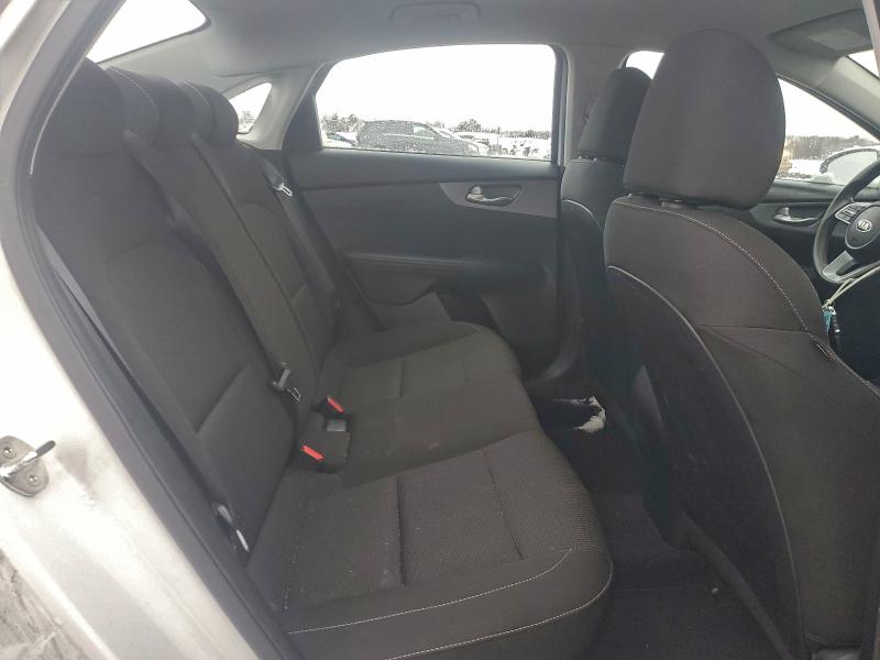 Photo 10 from auction – 2019 KIA FORTE FE with VIN 3KPF24AD8KE072569