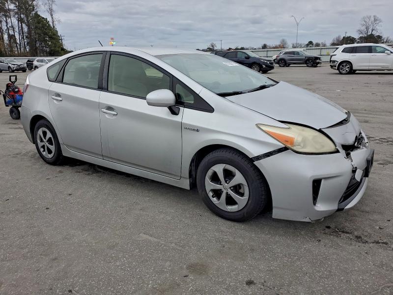 Photo 4 from auction – 2012 TOYOTA PRIUS with VIN JTDKN3DUXC5470648