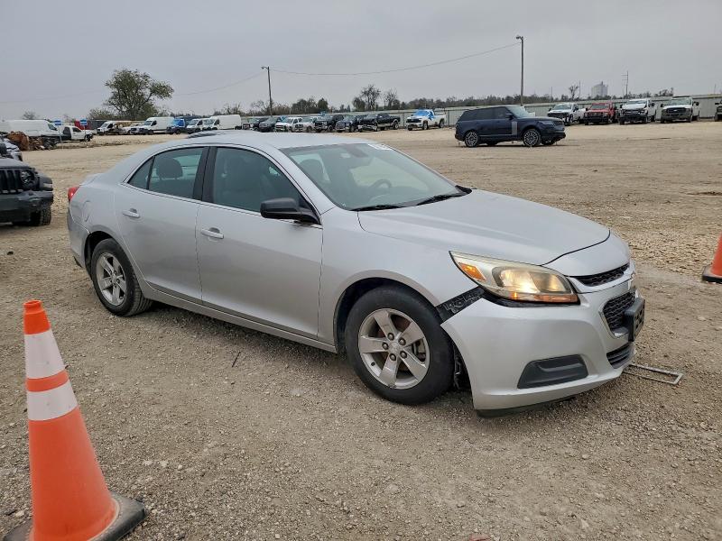 Photo 4 from auction – 2015 CHEVROLET MALIBU with VIN 1G11B5SL0FF146335