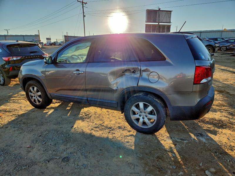 Photo 2 from auction – 2011 KIA SORENTO BA with VIN 5XYKT3A10BG098596