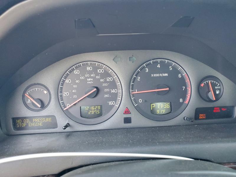 Photo 9 from auction – 2003 VOLVO S80 with VIN YV1TS92D231300157