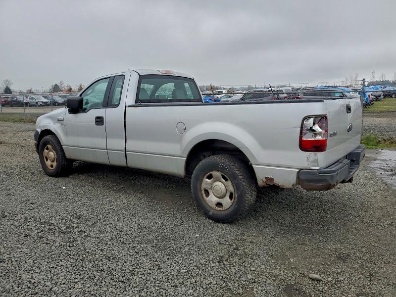 Photo 2 from auction – 2005 FORD F150 with VIN 1FTRF12255NA56701