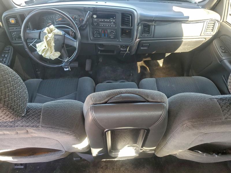 Photo 8 from auction – 2003 CHEVROLET AVALANCHE with VIN 3GNEC13T33G203514