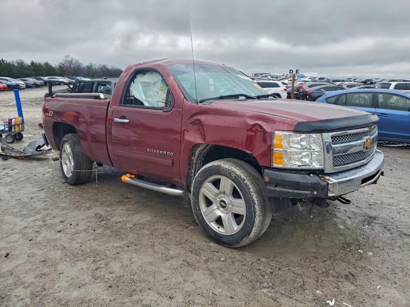 Photo 4 from auction – 2013 CHEVROLET SILVERADO with VIN 1GCNKSE04DZ235443