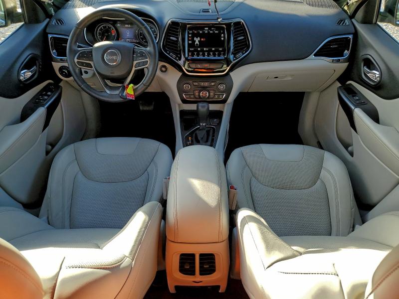 Photo 8 from auction – 2019 JEEP CHEROKEE L with VIN 1C4PJLDBXKD144014