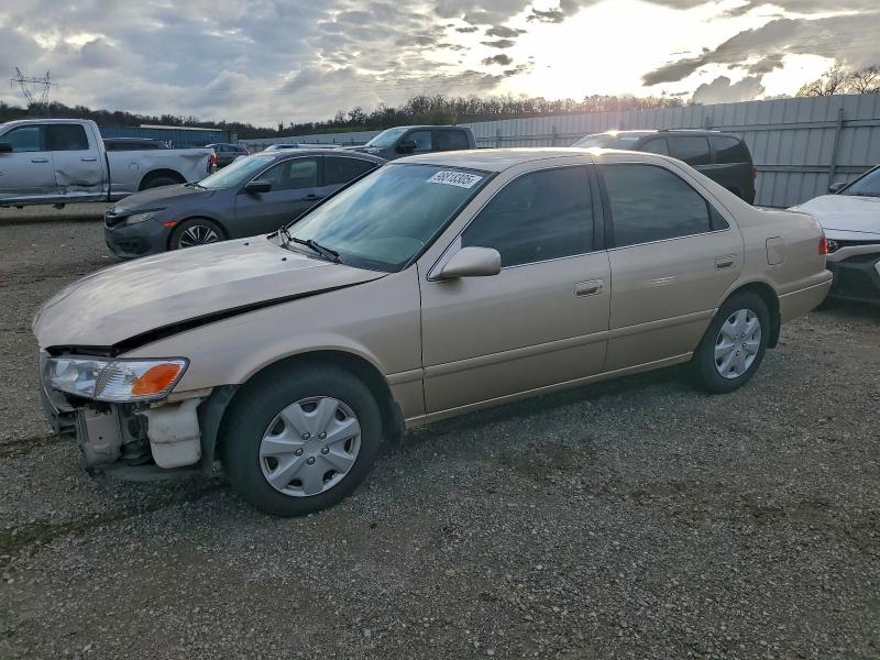 Photo 1 from auction – 2000 TOYOTA CAMRY CE with VIN JT2BG22K4Y0399143