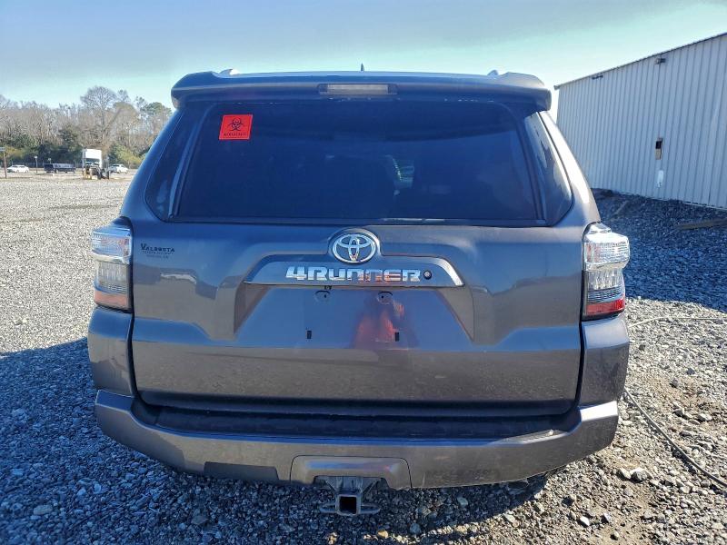 Photo 6 from auction – 2016 TOYOTA 4RUNNER SR with VIN JTEZU5JR8G5120949