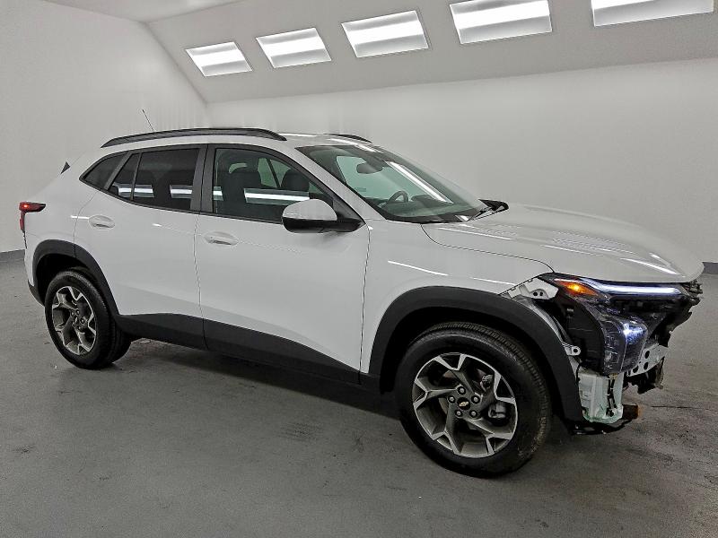 Photo 4 from auction – 2025 CHEVROLET TRAX with VIN KL77LHEP9SC166526