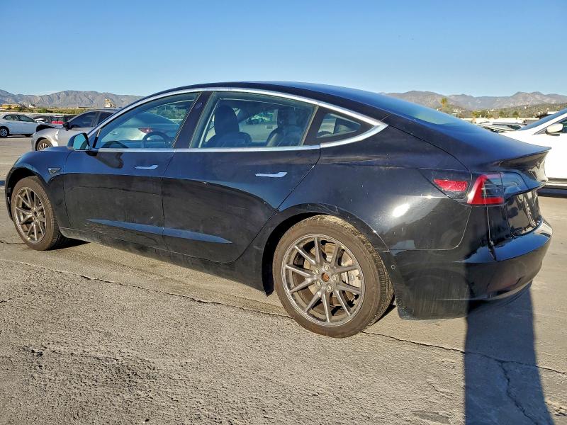Photo 2 from auction – 2018 TESLA MODEL 3 with VIN 5YJ3E1EA8JF057006