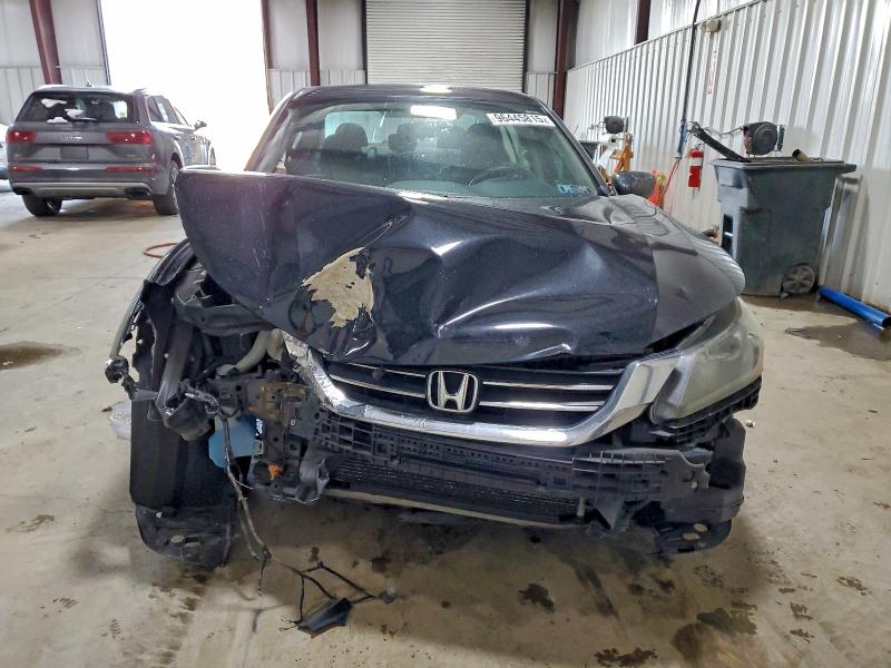صورة رقم 5 من المزاد - 2015 HONDA ACCORD مع VIN 1HGCR2F37FA170280