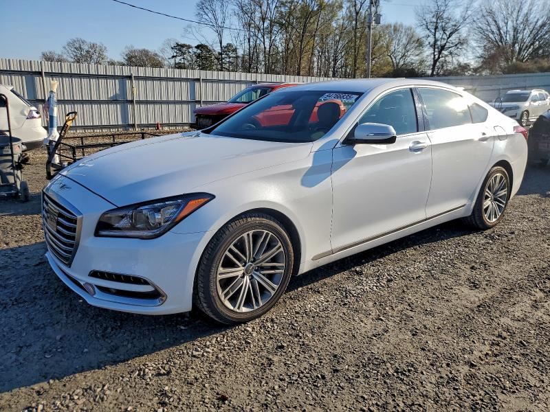 GENESIS G80 BASE 2018 with VIN KMHGN4JE6JU230147 - Photo from auction