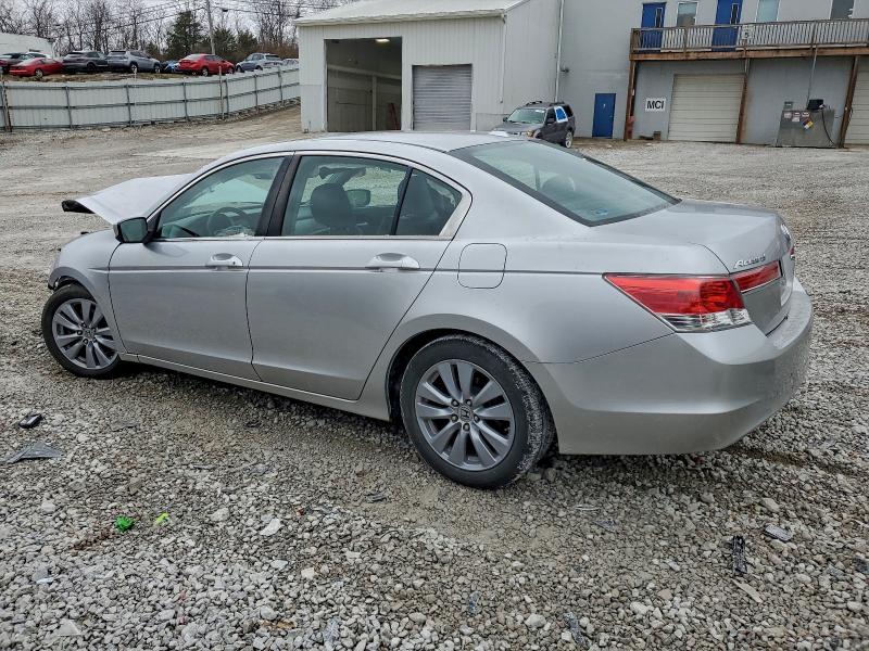 Photo 2 from auction – 2011 HONDA ACCORD EXL with VIN 1HGCP2F86BA064852