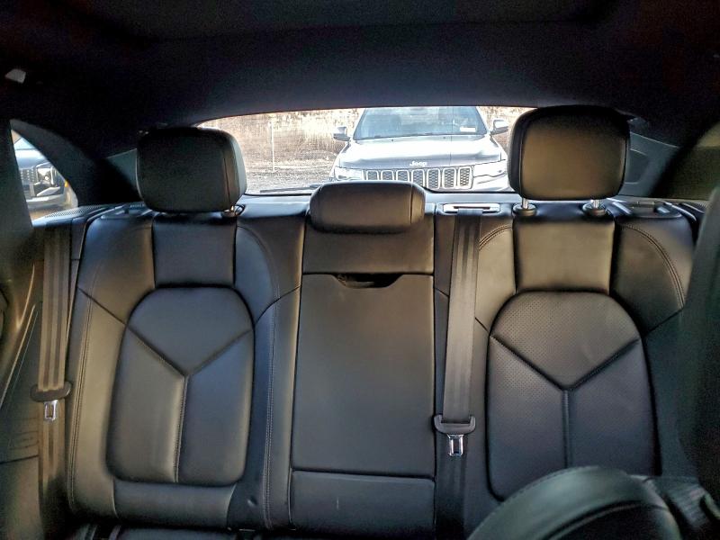 Photo 10 from auction – 2017 PORSCHE MACAN S with VIN WP1AB2A5XHLB16271