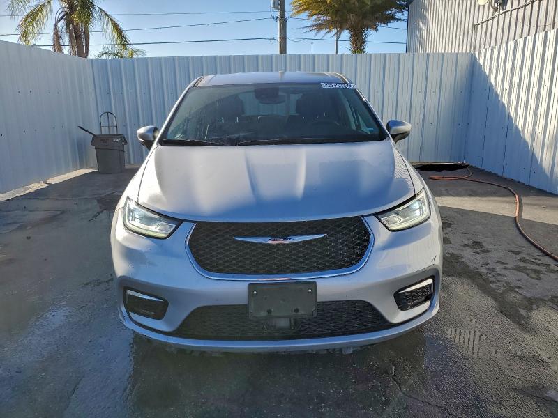 Photo 5 from auction – 2023 CHRYSLER PACIFICA T with VIN 2C4RC1BG7PR582077