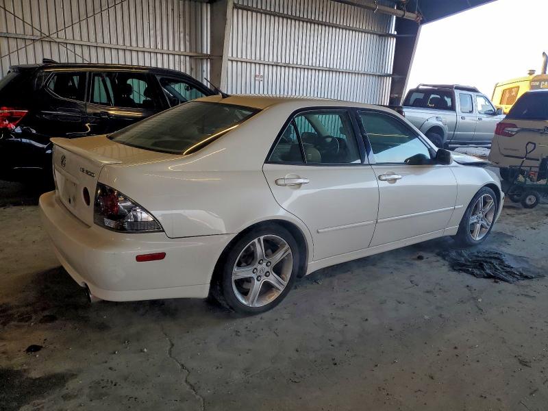 Photo 3 from auction – 2004 LEXUS IS 300 with VIN JTHBD192140087337